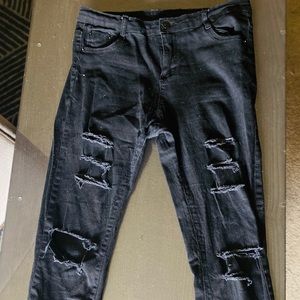 💰Black distressed jeans 💰